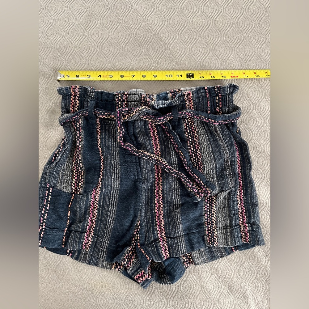 Anthropologie shorts in blue multi size medium - Picture 8 of 12